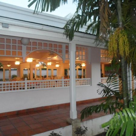 Hotel Pommarine Bridgetown Exterior foto